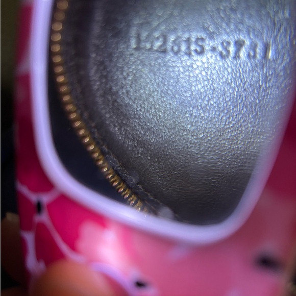 Gucci Guccissima heart coin purse- metallic wallets - Picture 9 of 10